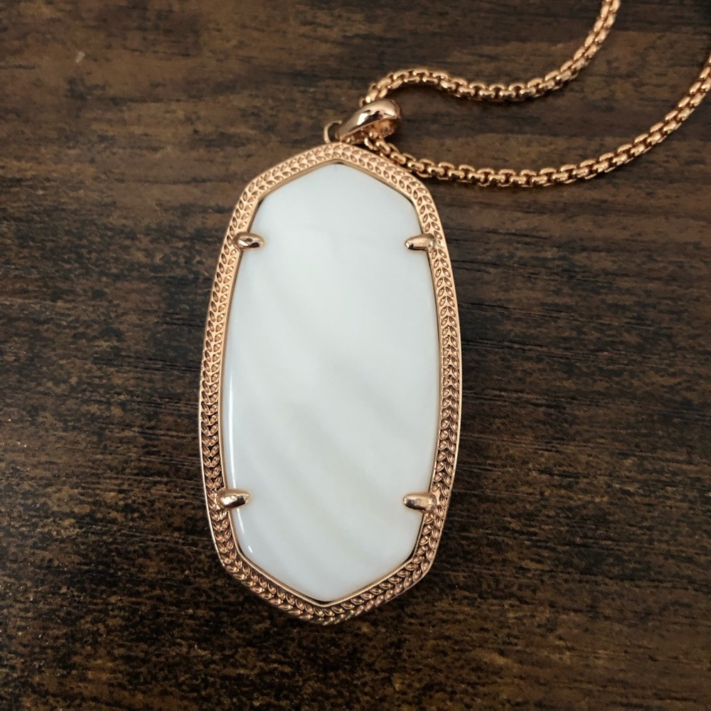 Kendra Scott Reid necklace